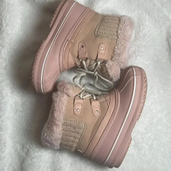 London Fog Youth Pink and Gray Tottenham Waterproof Faux Fur Size Boots -Size 12 - Picture 11 of 12